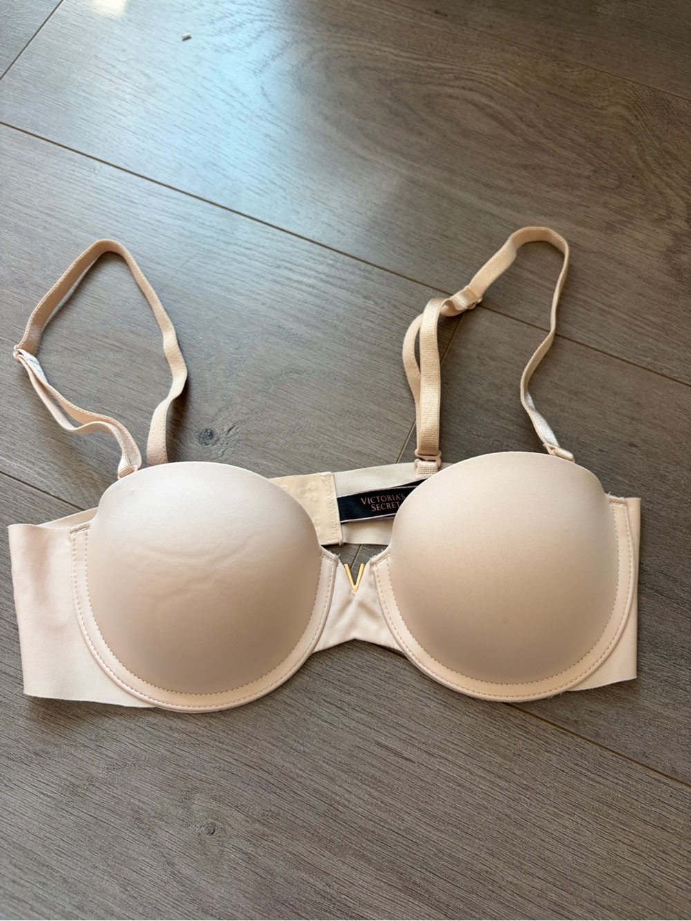 Victoria's Secret Nude Push-Up Strapless Multi-way Bra 34A